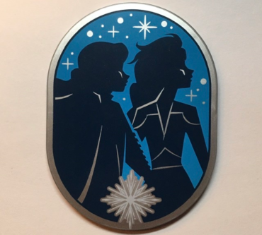 65474pb02 - Tile, Round 6 x 8 Oval with Frozen Elsa and Anna Pattern