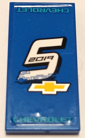 87079pb1258 - Tile 2 x 4 with White Number 5, Black '2019', 'CHEVROLET' and Logo Pattern (Sticker) - Set 75891