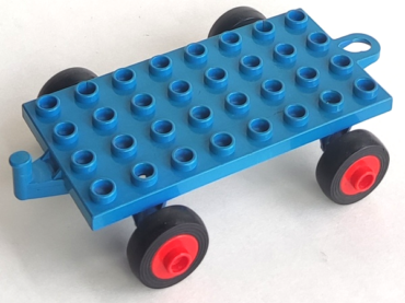 dupbaseold - Duplo Car Base 4 x 8 x 1/3 with Closed Hitch End