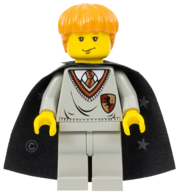 hp007 - Ron Weasley - Gryffindor Shield Torso, Black Cape with Stars