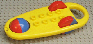 x1727c01 - Duplo Rattle Oblong with Red/Blue Wheels