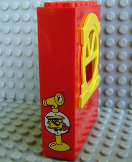 x636c02pb05 - Fabuland Building Wall 2 x 6 x 7 with Round Top Yellow Window and Field Glass and Plane Pattern (Sticker) - Set 3671