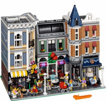 10255-1 - Assembly Square