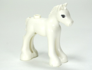 11241pb01 - Horse, Friends, Foal with Black and Reddish Brown Eyes with 3 Eyelashes Pattern