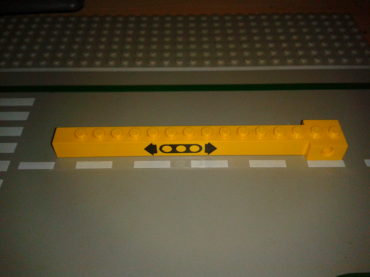 2350dpb01 - Crane Arm Outside, Narrow with 15 studs with Black Moving Pattern