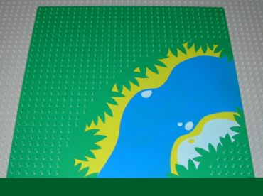 2359px3 - Baseplate 32 x 32 with 7-Stud Road Curve and River Blue/Yellow/Gray Pattern
