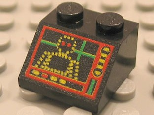 3039pb002 - Slope 45 2 x 2 with Spyrius Droid Image Pattern
