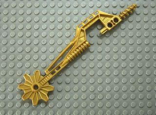53569 - Bionicle Weapon Piraka Drill and Buzz Saw Combination (Reidak)