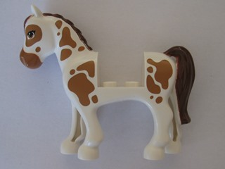 93083c01pb10 - Horse with 2 x 2 Cutout with Medium Nougat Eyes and Spots, Reddish Brown Mane and Tail Pattern