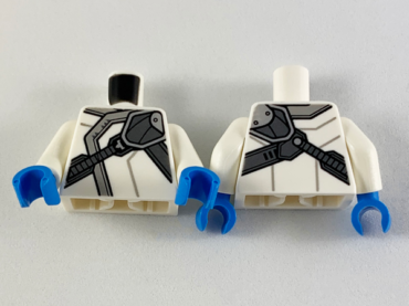 973pb3612c01 - Torso Ninjago Robe with Light Bluish Gray Hem and Pearl Dark Gray Shoulder Harness Pattern / White Arms / Dark Azure Hands