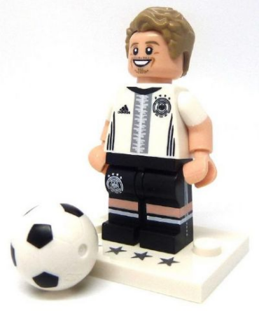 coldfb-16 - Max Kruse, Deutscher Fussball-Bund / DFB (Complete Set with Stand and Accessories)