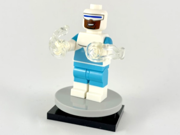 coldis2-18 - Frozone, Disney, Series 2 (Complete Set with Stand and Accessories)