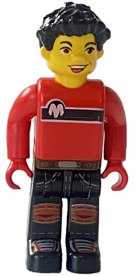 cre011 - Max, Red Torso, Black Legs