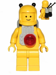sp053a - Classic Space - Yellow with Light Gray Jet Pack and Black Cones